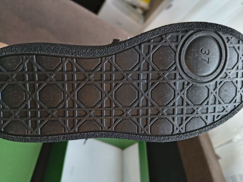 Нови дамски бели боти от естествена кожа