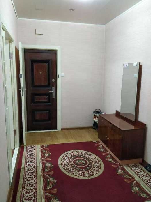 3 комнатная квартира, 2-й этаж на Карасу-2