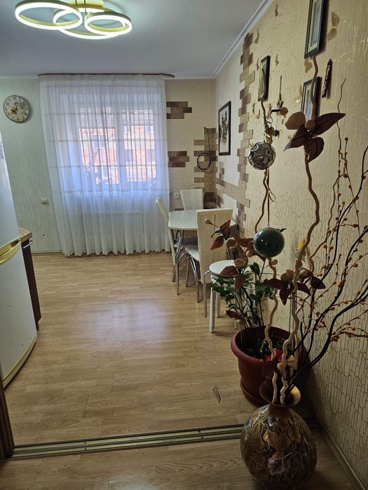 Продам 3 комн квартиру