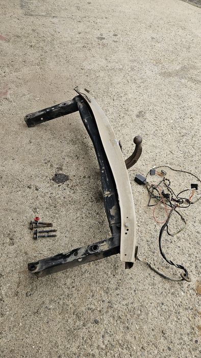 Теглич за Ауди А 6 - 1997г.-2004г.комби