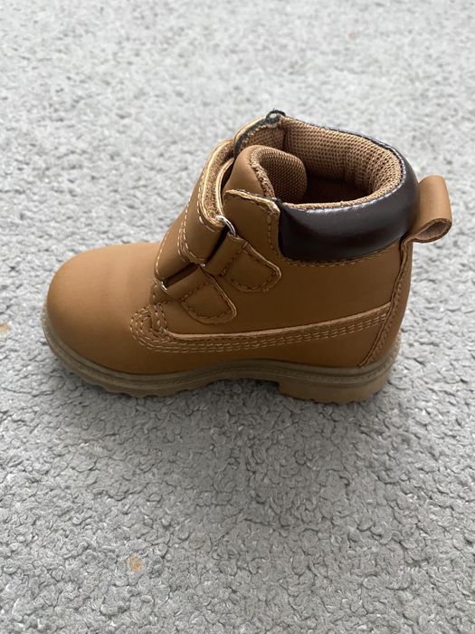 Ghetute copii marimea 21