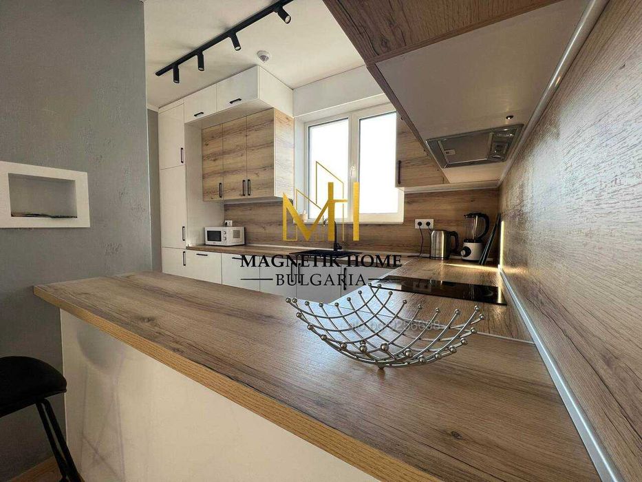 Дава се под наем Тристаен апартамент в Бургас, Славейков - 120 кв.м за 1326 € - Снимка #3