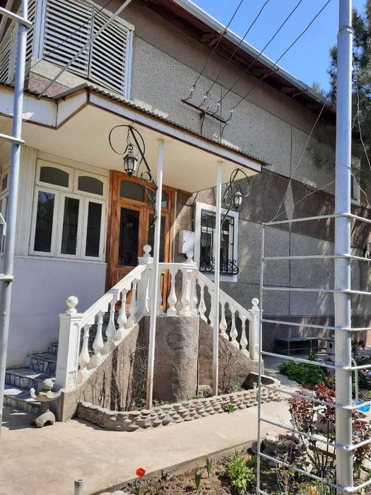 срочно продается благоустроенная дача