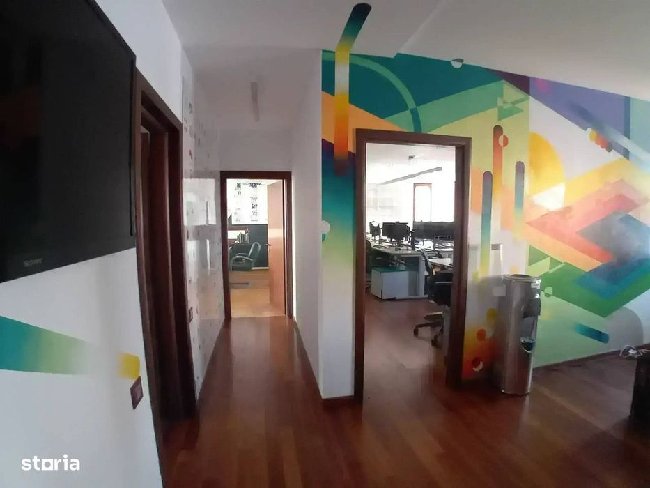 Triplex luminos cu rooftop de 80 mp, în Dorobanți