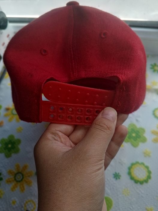 Продаю кепку на подростка