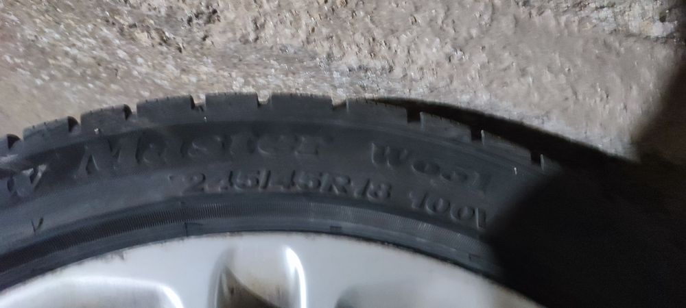 Jante + cauciucuri iarna  245/45/18