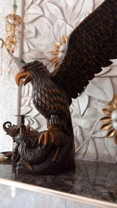 Продаётся Орёл из дерево, ручная работа