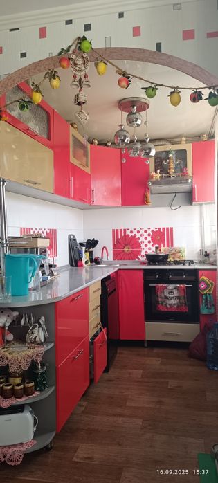 Продаётся 3-х комнатная в Сортировке