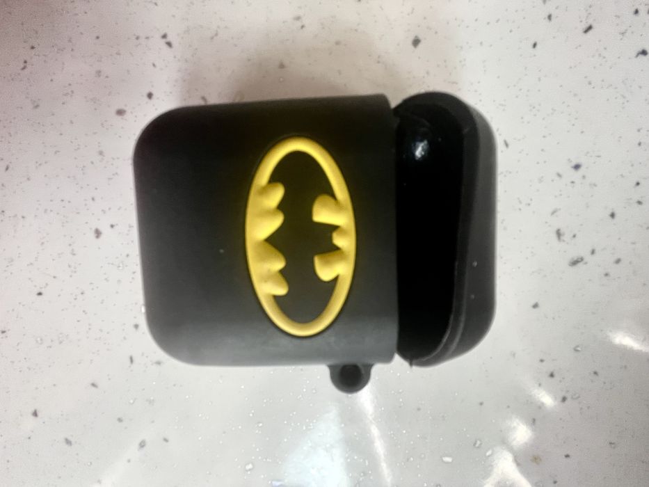 БАТМАН КАЛЪФ за Слушалки Apple AirPods 2