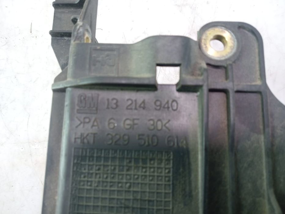 Suport pompa abs 13214940   1.7 cdti A17DTR Opel Zafira B [2005 - 201