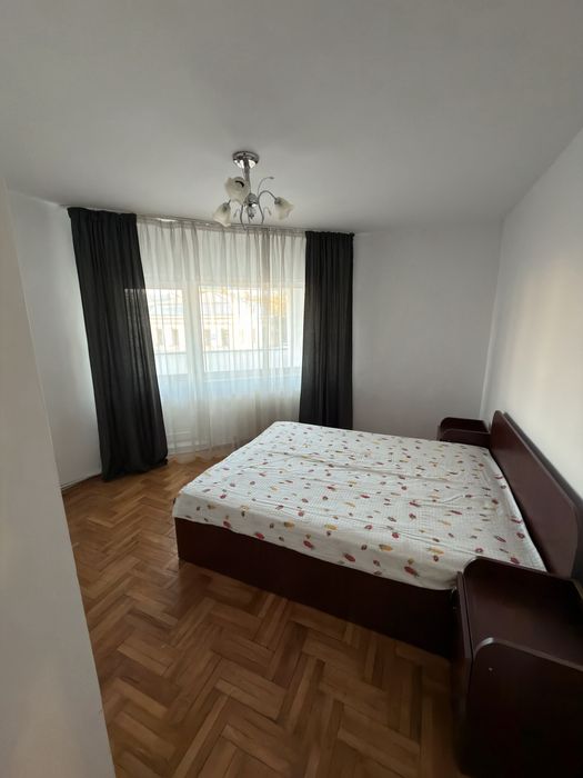 Apartament 3 camere ultracentral, de inchiriat