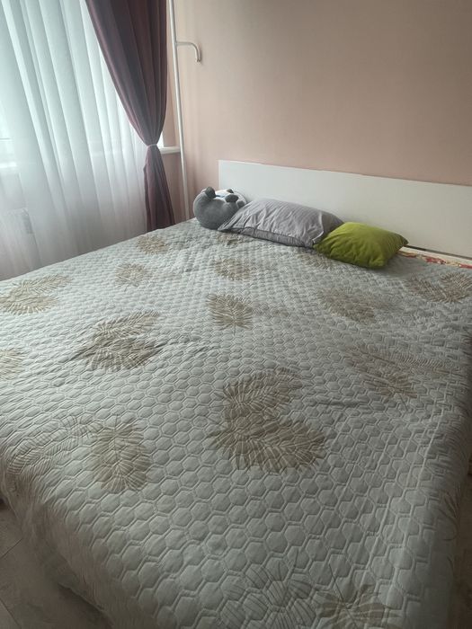 Кровать двуспальная