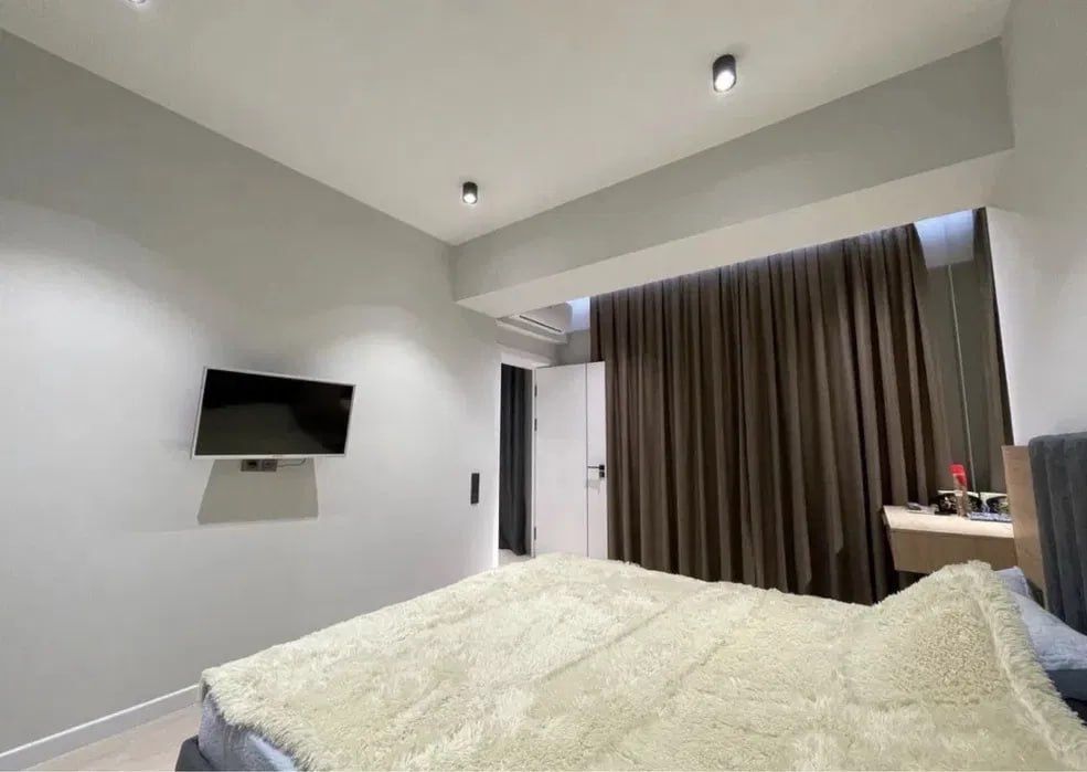 ЦУМ-Сдается 2х комнатная квартира в престижном районе