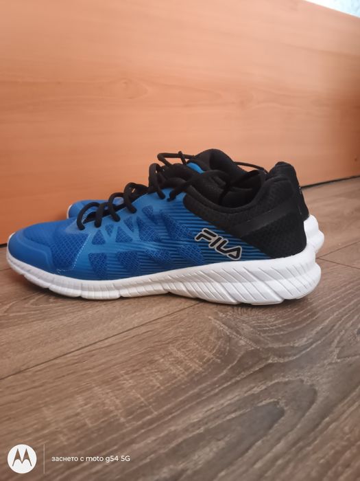 Маратонки Fila 41.5