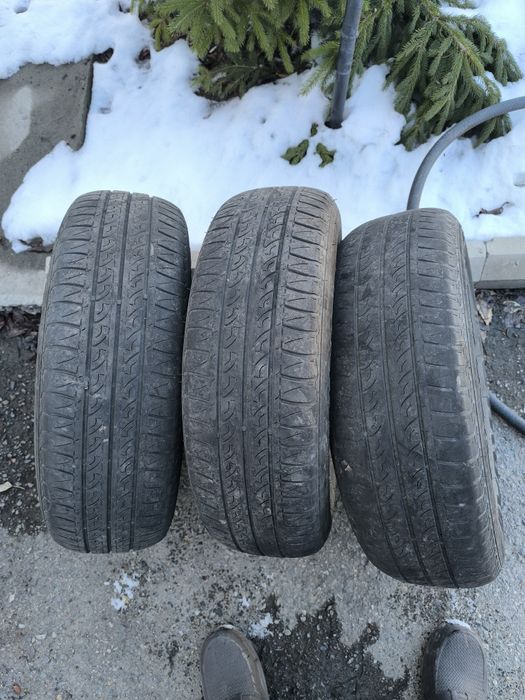 Продам шины летние .