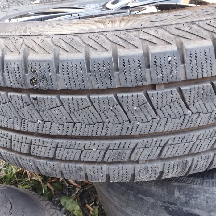 Продам диски с резиной