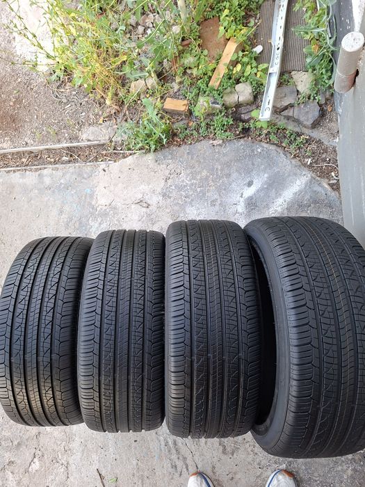 Продам шины 235/45/18 нексен