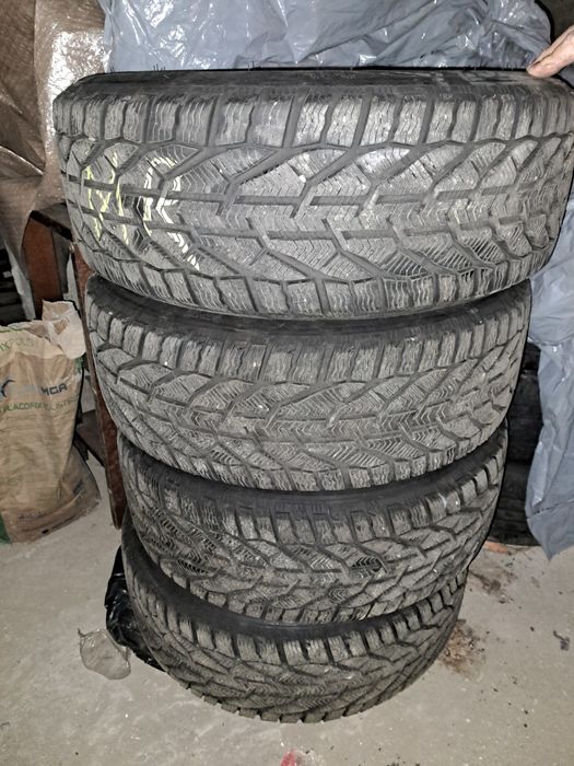 Jante 17 Cauciucuri iarna NOI