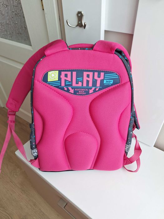 Ученическа раница PLAY