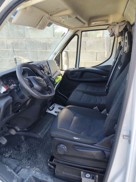 Dezmembrez Iveco Daily 2021