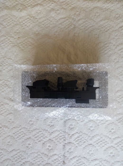 Блок стеклоподъемников для ПАССАТ В5; В5+