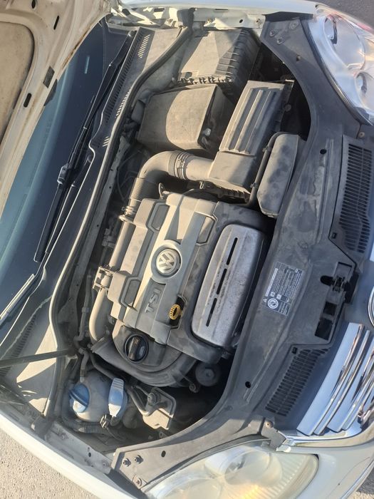 Vand golf 5 motor 1.4 benzina an 2008 functional acte la zi fiscal