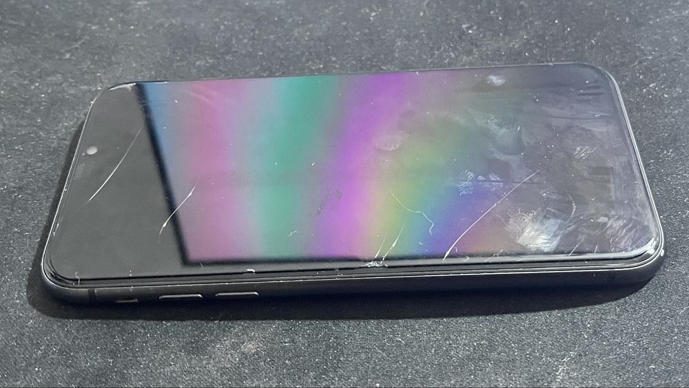 Айфон 11 на 128 гб