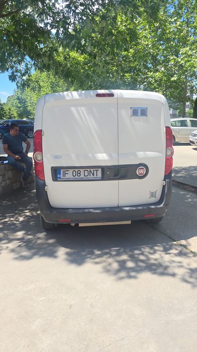Vand Fiat Doblo An 2012