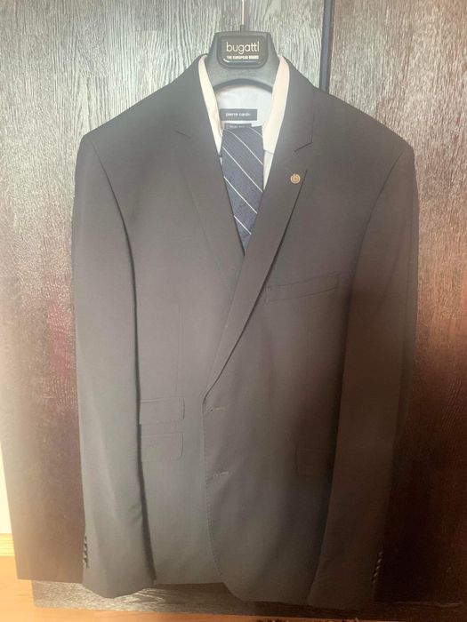 Мъжки костюм -размер S/M