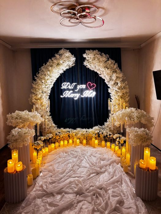 Marry me- предложение руки и сердца.