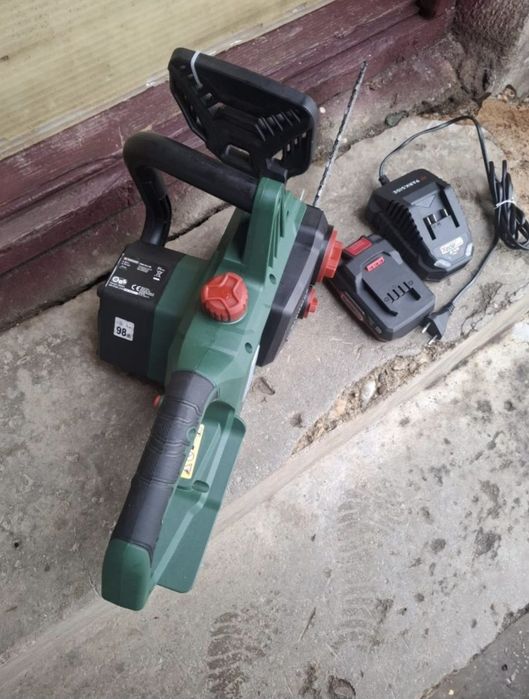 Drujba/ ferastrau cu acumulator 20V 2Ah si incarcator PARKSIDE