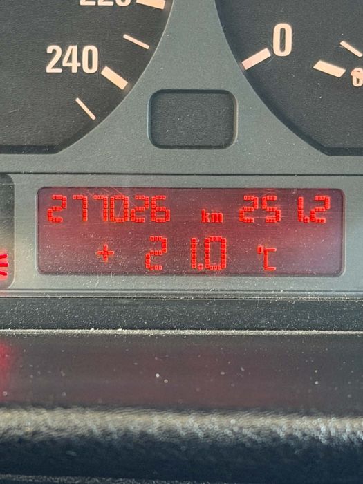 Bmw 330xd 2003 ръчка