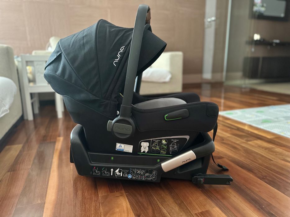 Nuna pipa™ next car seat, 40 - 83 см + base ISOFIX / Столче за кола и количка Нуна с включена база за кола