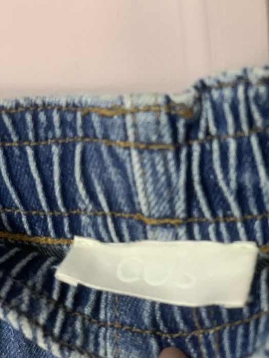 Джинсы жегский COS