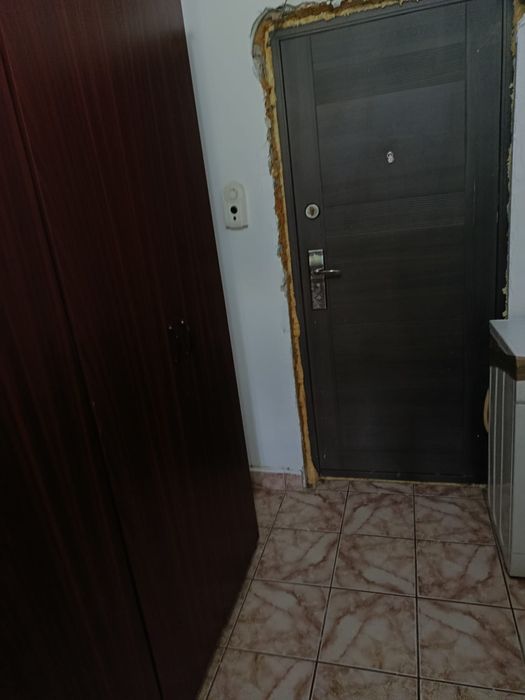 Garsonieră de închiriat