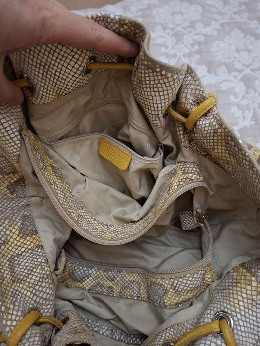 Продам кожаную сумку  под питона