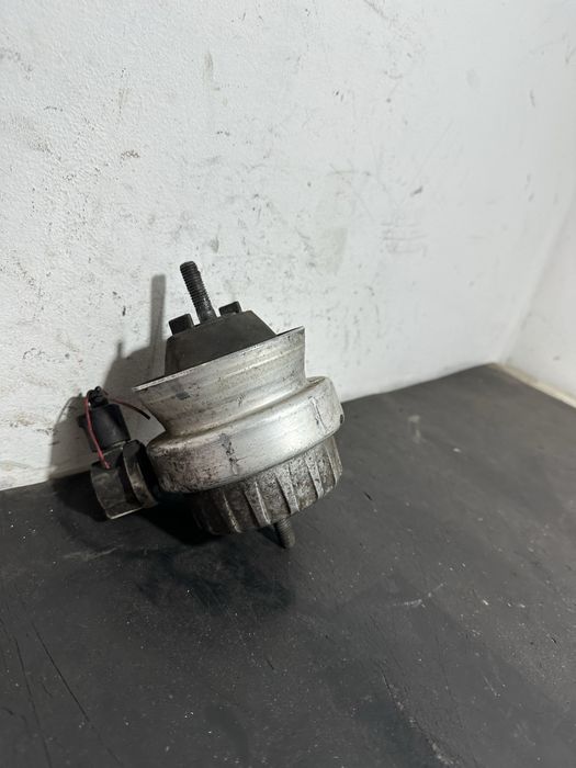Tampon motor dreapta Audi A6 C6 3.0 TDI BMK BPP BSG BNG ASB