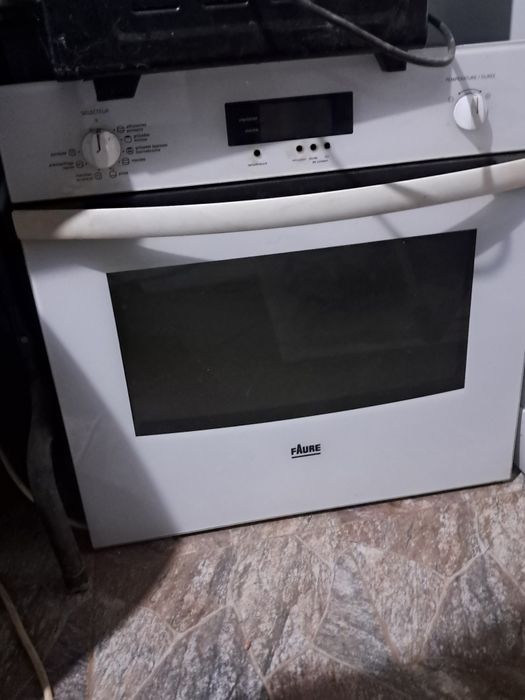 Vand 3 cuptoare electrice