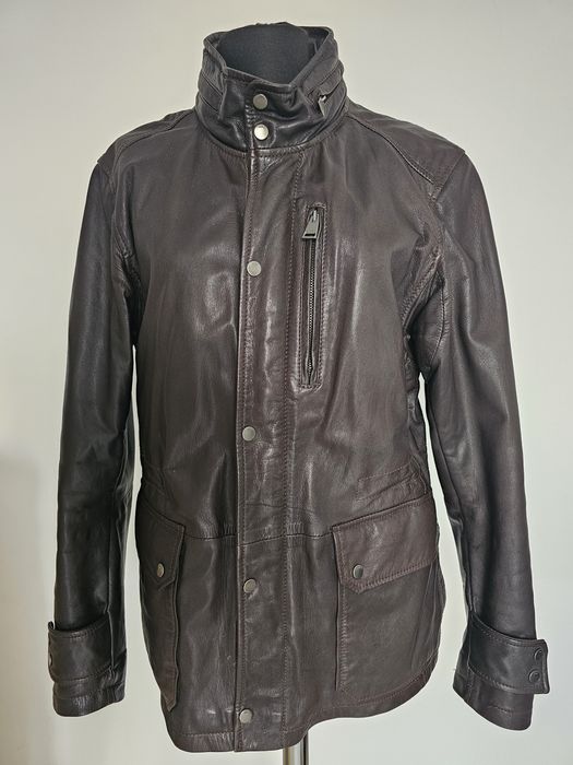 Geaca Joop-Belstaff din piele.