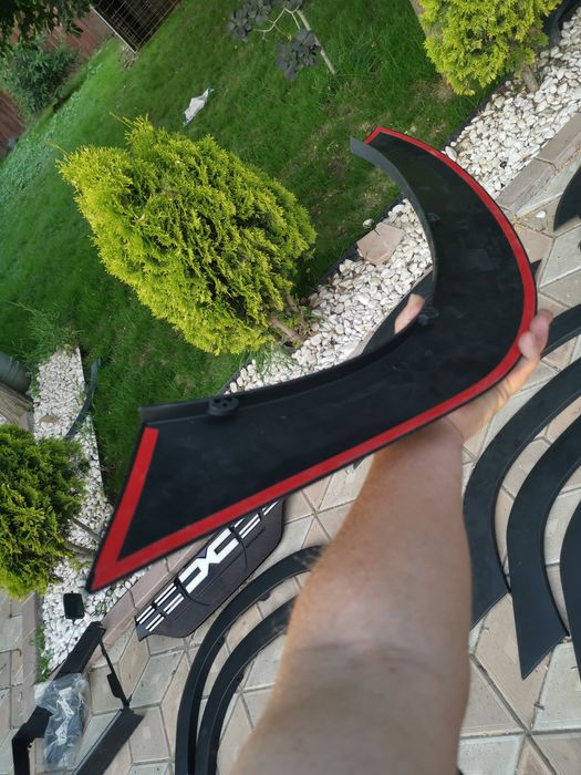 Bandou ornament overfender fata spate dacia duster 2