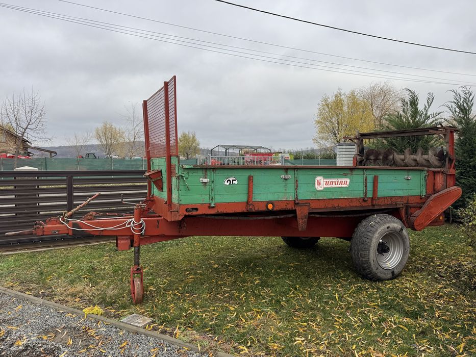 Remorca mig pentru imprastiat gunoi 5,6 Tone