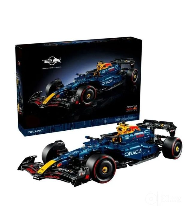 Конструктор Машина Red Bull Racing F1 Technic (1639 дет)