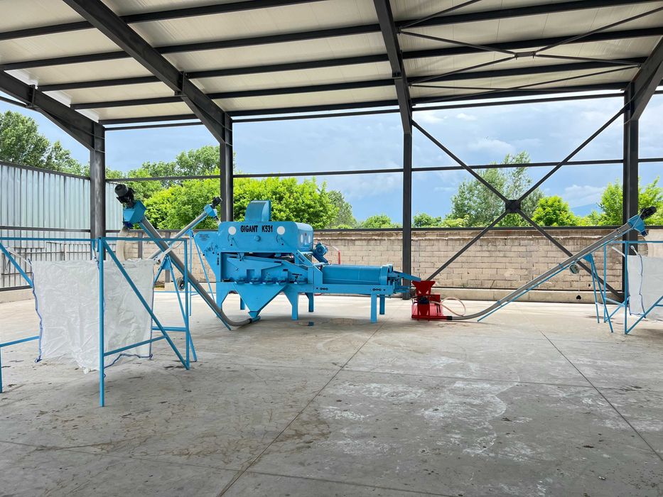 Линия за почистване и обеззаразяване на семена