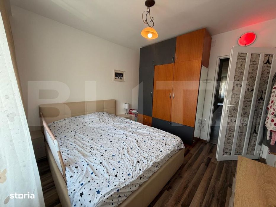Apartament 4 camere deco, 2 bai, 82 mp, lift nou, parcare primarie zon