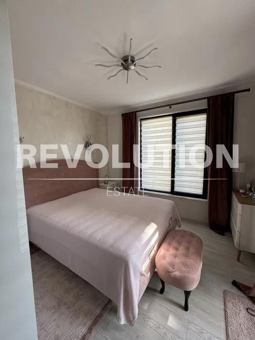 ЧУДЕСЕН ДВУСТАЕН АПАРТАМЕНТ в района на Евксиноград!