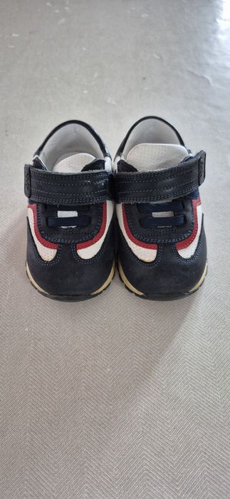 Кроссовки Tiflani  20 р 4000