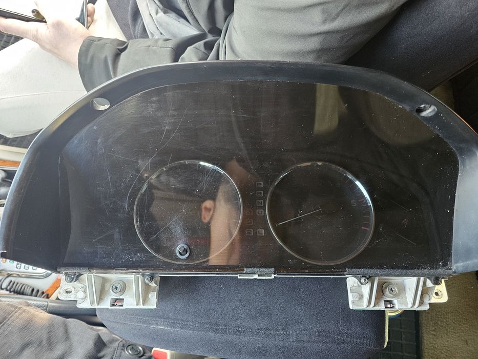 Щиток ланд крузер 100