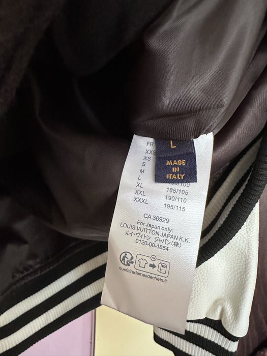 Jacheta Louis Vuitton LV M si L in stoc