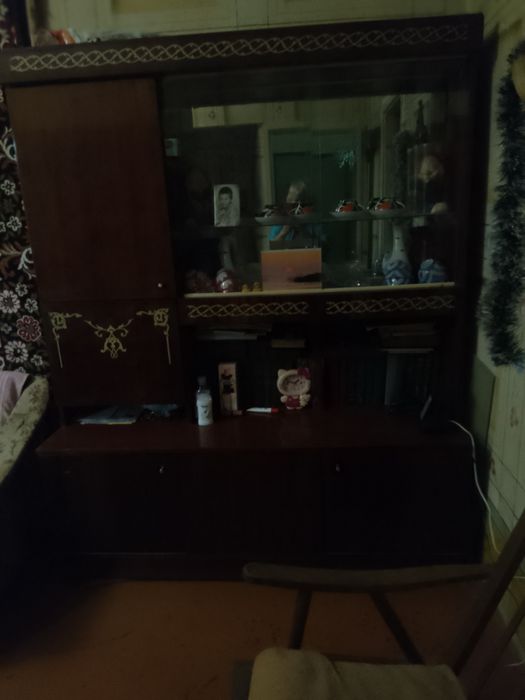 Продается сервант