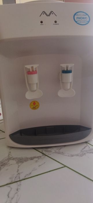 Продам Мини Кулер для воды